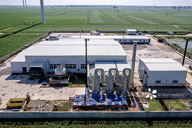 河南省滑县静脉产业园，运行中的生活垃圾焚烧发电项目图片素材