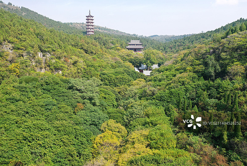 山东枣庄峄城区青檀寺秋景图片素材