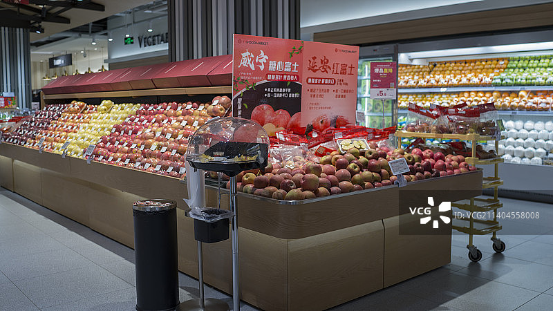 超市内景水果区图片素材