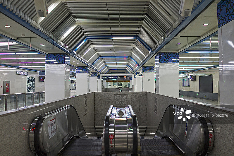 北京地铁站内景图片素材