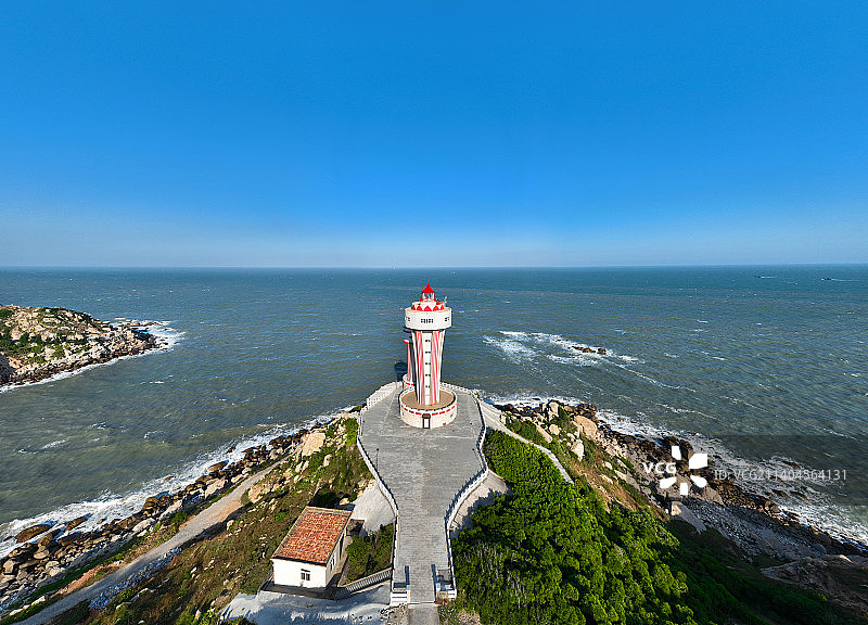 广东省汕头市南澳县南澳岛生态旅游区三囱崖灯塔航拍图片素材