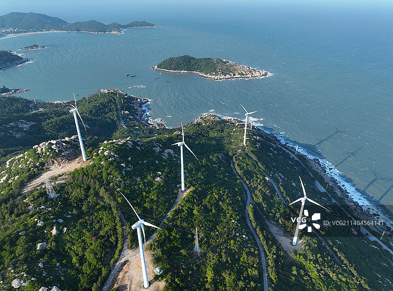 广东省汕头市南澳县南澳岛生态旅游区三囱崖灯塔航拍图片素材