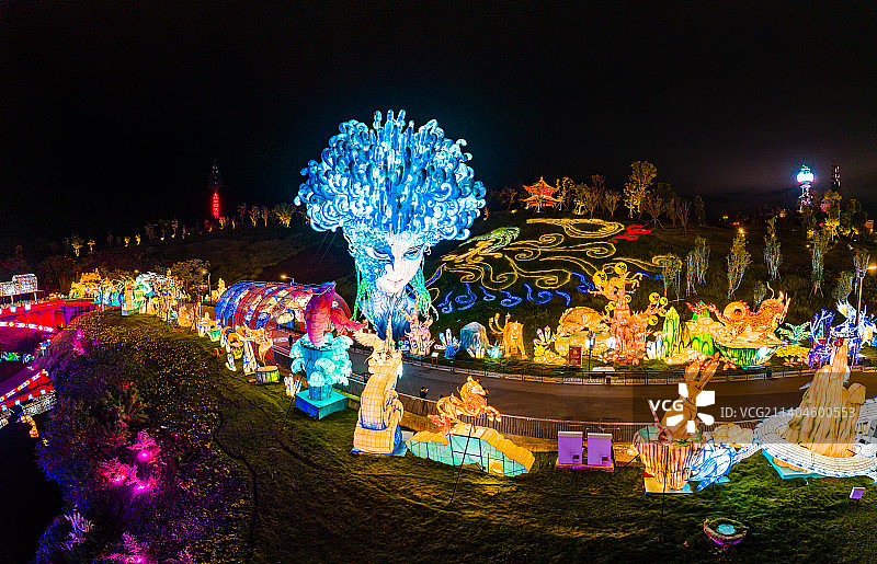 航拍南国灯城四川自贡城市夜景图片素材