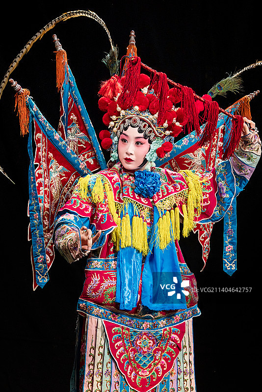 京剧演员表演穆桂英图片素材