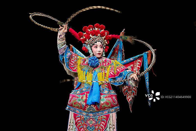 京剧演员表演穆桂英图片素材