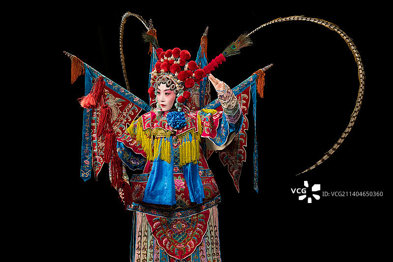 京剧演员表演穆桂英图片素材