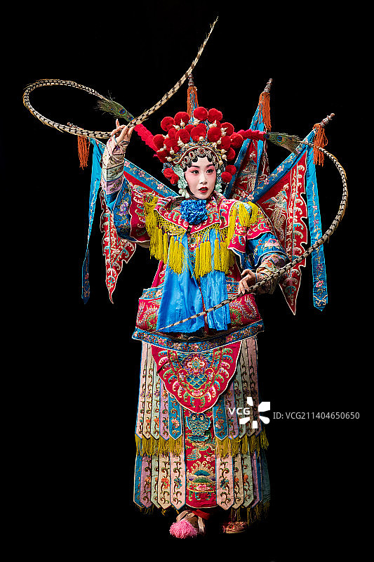 京剧演员表演穆桂英图片素材