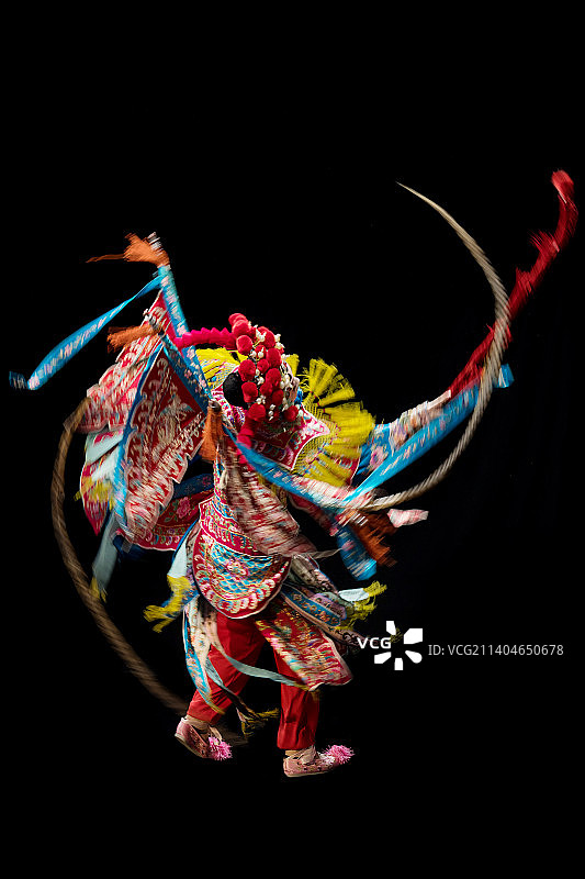 京剧演员表演穆桂英图片素材