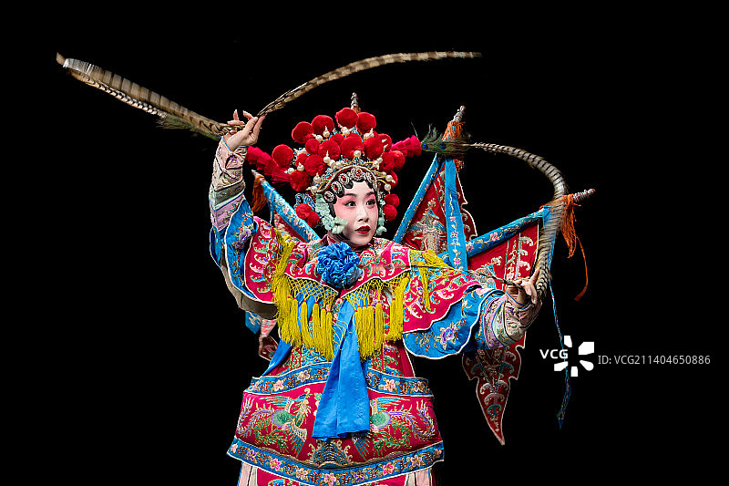 京剧演员表演穆桂英图片素材