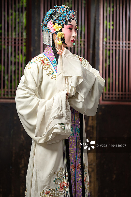 京剧演员戏曲表演图片素材