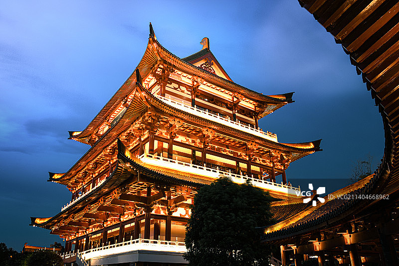 夜幕下的风云长沙·杜甫江阁图片素材