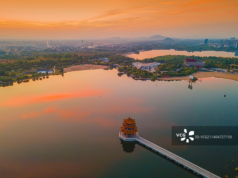 泰安天颐湖图片素材