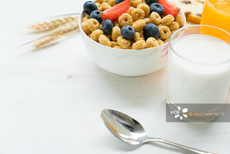 水果甜麦圈图片素材