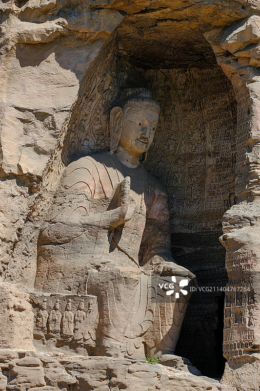 中国山西大同云冈石窟昙曜五窟佛像图片素材