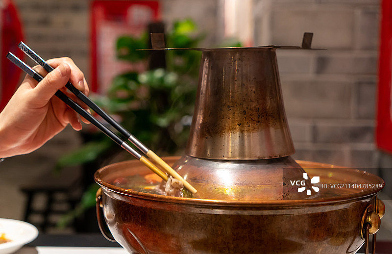 老北京铜锅涮羊肉图片素材