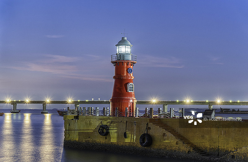 汕头南澳岛长山尾灯塔长曝光夜景风光图片素材