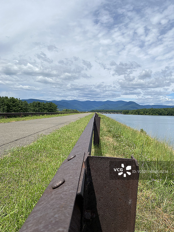 美国纽约阿肖坎水库的土地景色图片素材