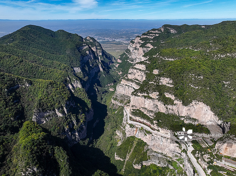 山西介休绵山风光航拍图片素材