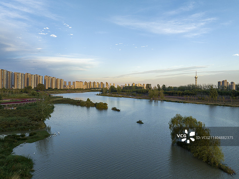 航拍沙颍河大庆路桥湿地公园图片素材