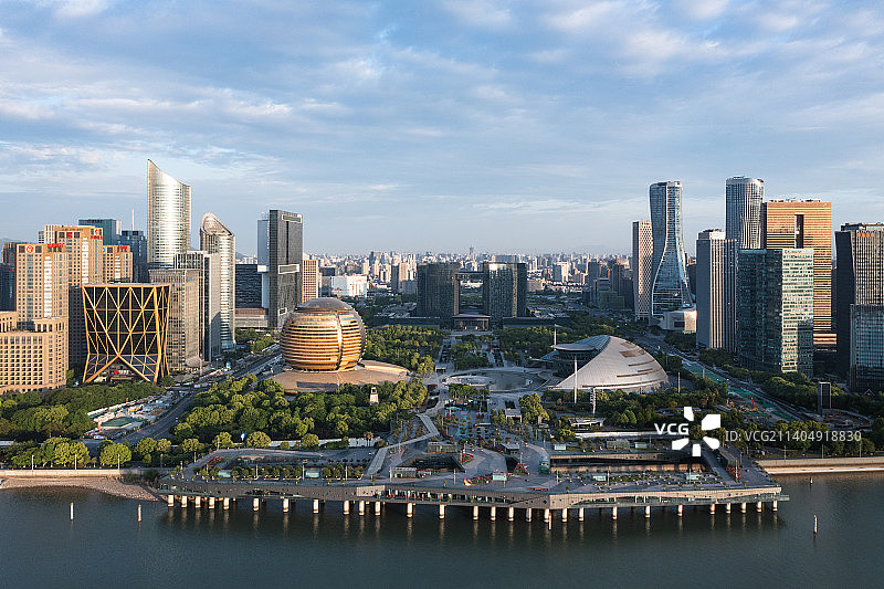 航拍杭州钱江新城城市天际线图片素材