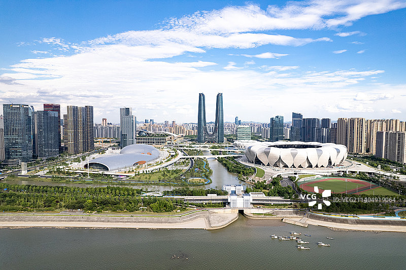 航拍2022杭州亚运会奥体中心体育馆图片素材
