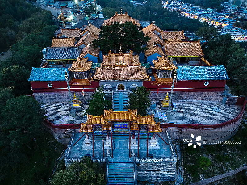 山西五台山菩萨顶建筑风光图片素材