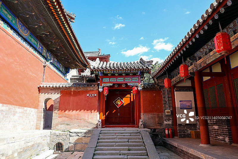 山西五台山殊像寺建筑风光图片素材
