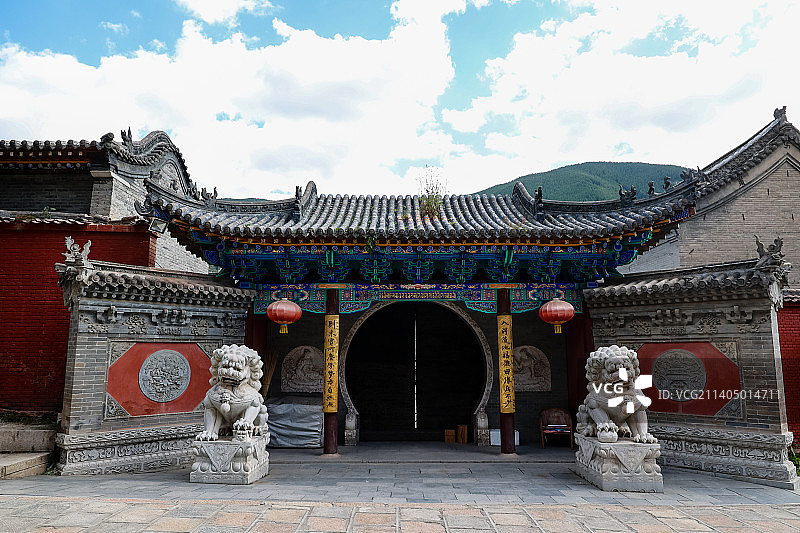 山西五台山显通寺建筑风光图片素材