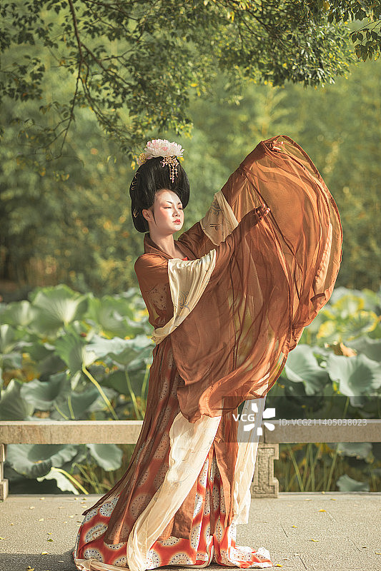 簪花仕女图图片素材