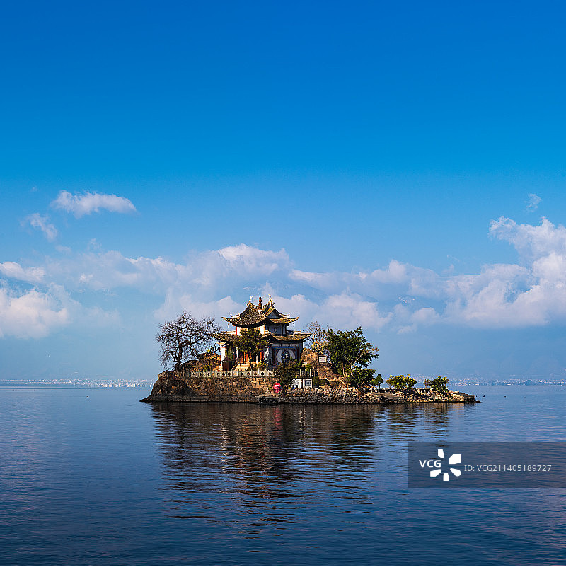 大理  小普陀   洱海  倒影图片素材