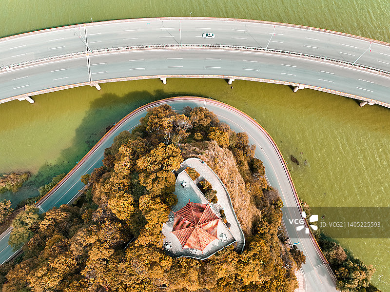昆明滇池西岸观音山-观音寺图片素材
