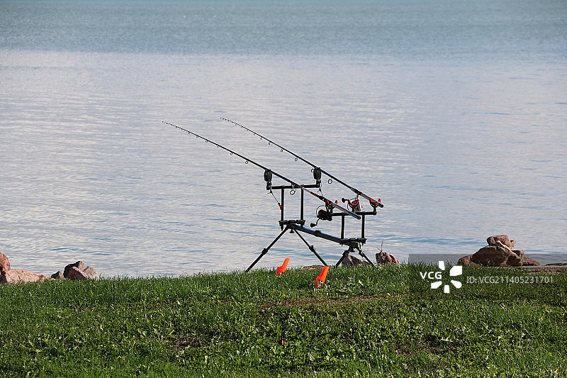 海景与天空的对比图片素材
