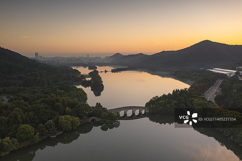 杭州萧山湘湖跨湖桥遗址博物馆航拍图片素材