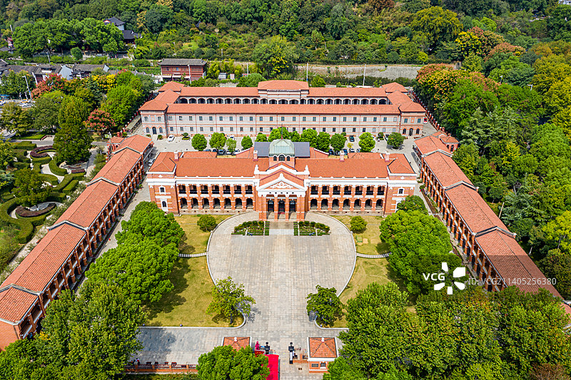 航拍湖北武汉辛亥革命武昌起义纪念馆 鄂军都督府旧址 武昌红楼图片素材