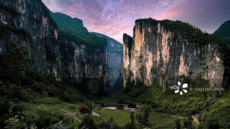 重庆奉节旱夔门，世界上最大的“山门图片素材
