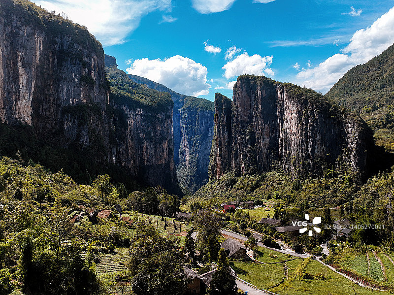 重庆奉节旱夔门，世界上最大的“山门图片素材