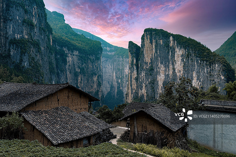 重庆奉节旱夔门，世界上最大的“山门图片素材