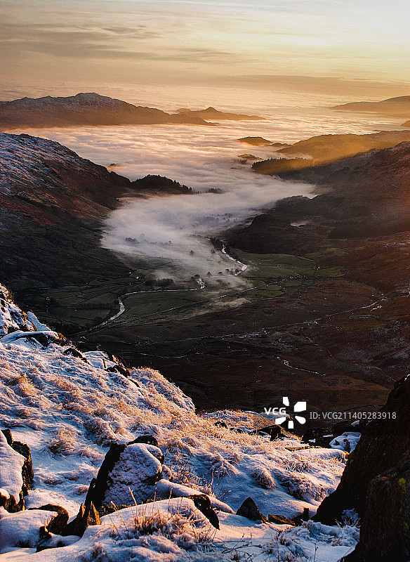 英国克林克尔峰日落时分的风景图片素材