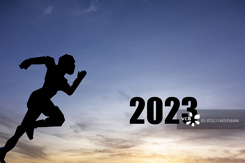 奔跑的人物剪影图片素材