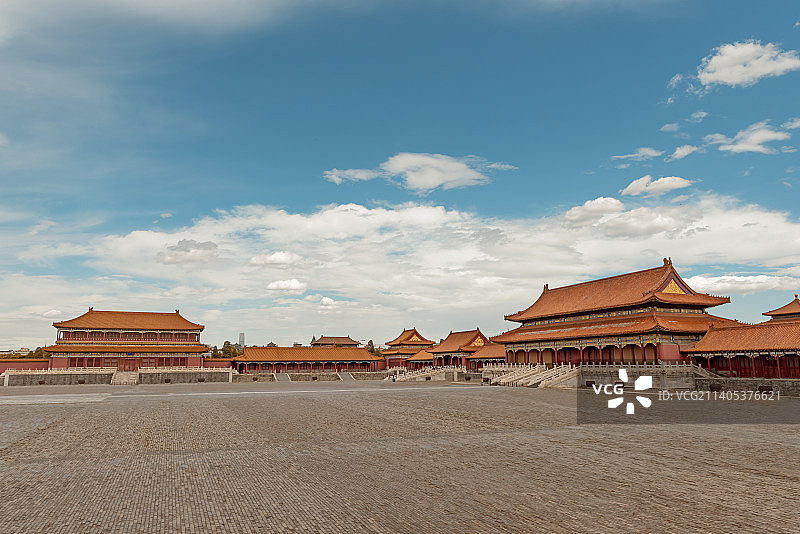 蓝天白云故宫太和殿广场图片素材