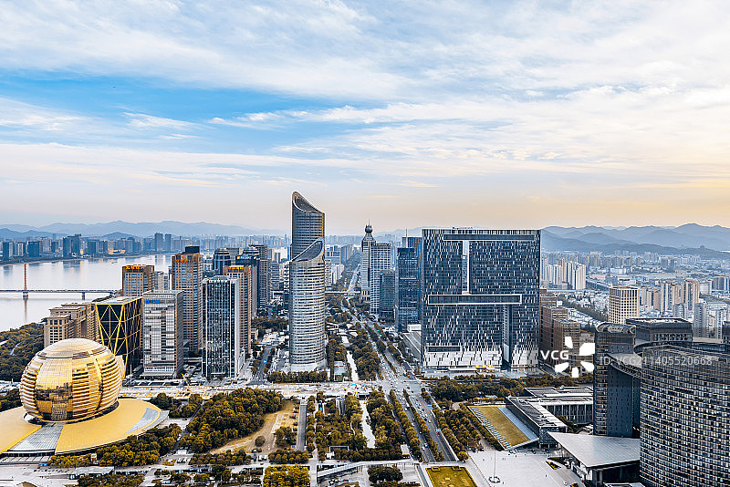 中国浙江杭州钱江新城CBD高视角城市风光图片素材