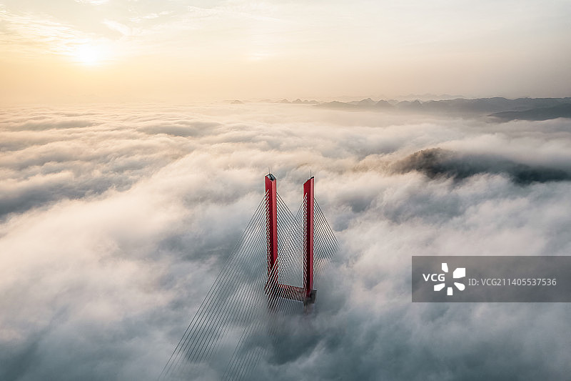 鸭池河大桥云海日出图片素材