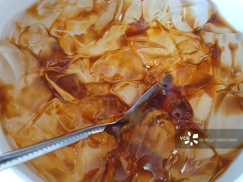 冰凉红糖冰粉图片素材