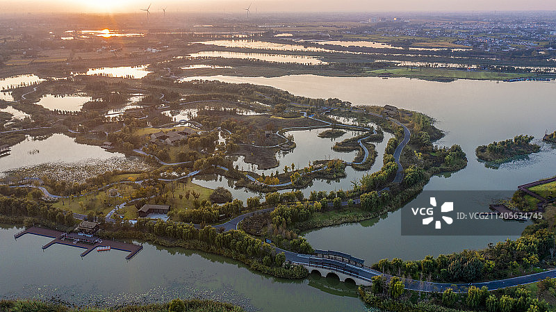 北湖落霞，航拍江苏扬州北湖国家级湿地公园图片素材