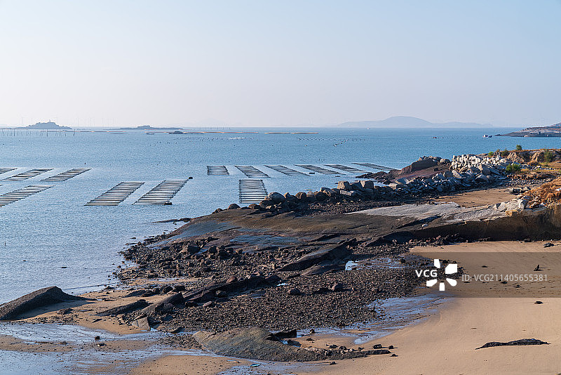 晨光中的福州福清高山虎头村虎头湾图片素材