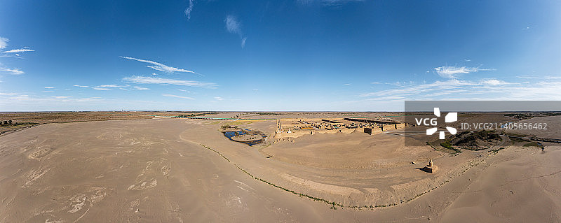 航拍内蒙额济纳黑水古城全景图片素材