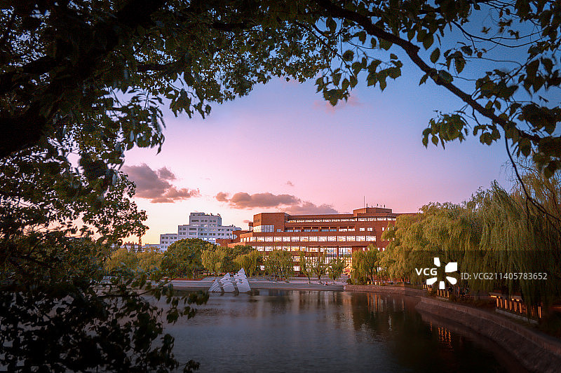 交大包玉刚图书馆图片素材