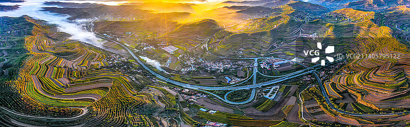 甘肃会宁县美丽大山川图片素材