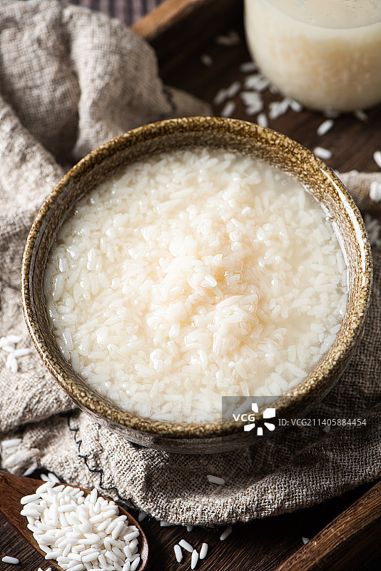 传统小吃米酒醪糟图片素材