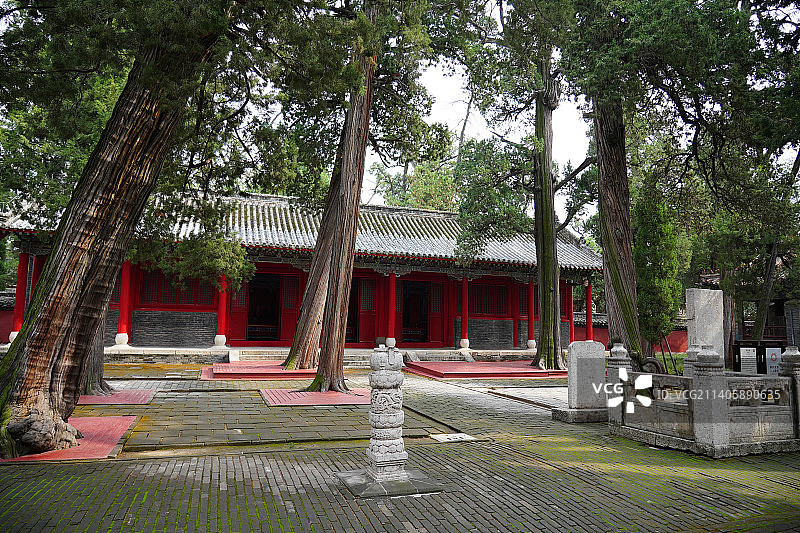 山东省济宁市邹城市孟庙孟府景区——孟庙，又称亚圣庙，为历代祭祀孟子之场所图片素材